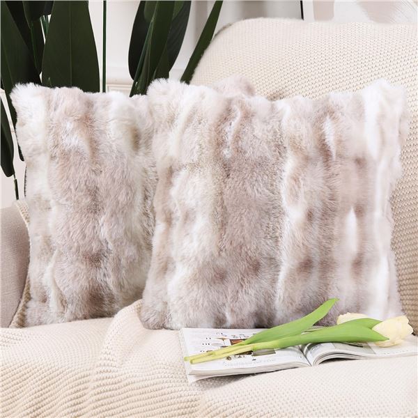 NEW 2 PACK OF MADIZZ THICK PLUSH THROW PILLOW
