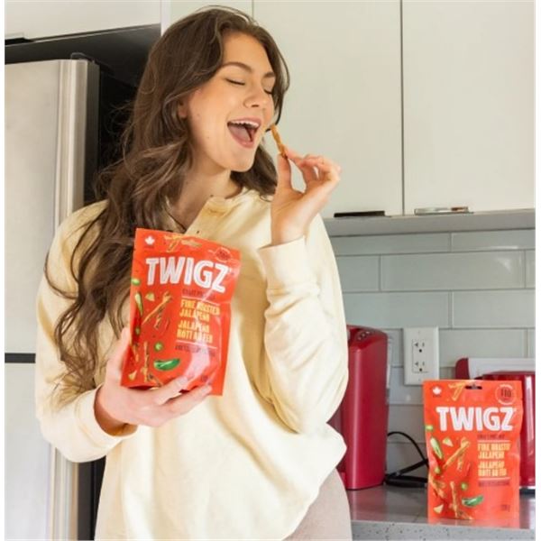 CASE WITH 12 X 130G TWIGS FIRE ROASTED JALAPENO