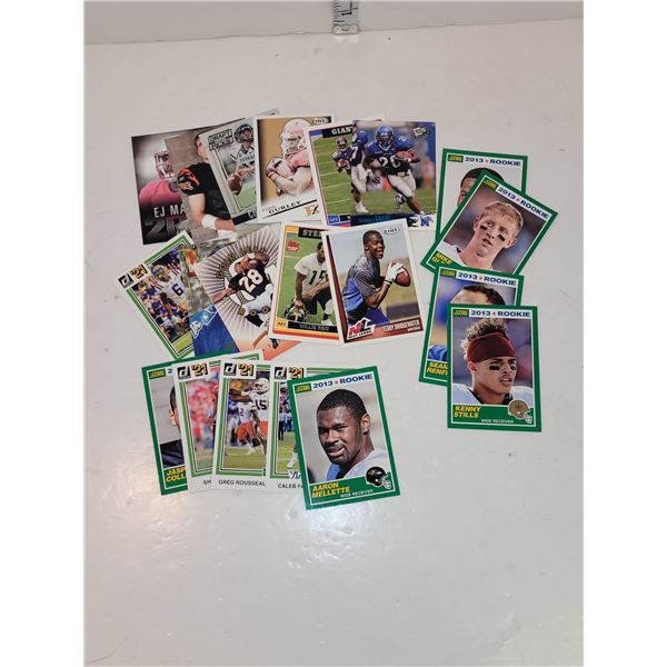 Lot of 20 NFL Football Rookie Cards