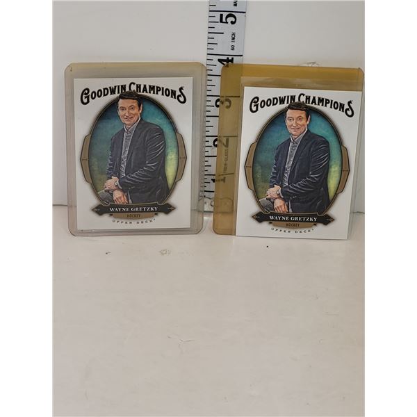 Lot of Wayne Gretzky Hockey Cards