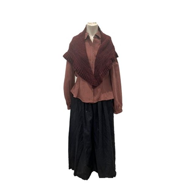 The Hateful Eight Gemma (Belinda Owino) Movie Costumes