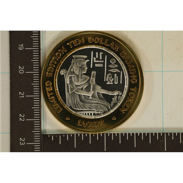 CASINO $10 SILVER TOKEN (UNC) 1998 LUXOR