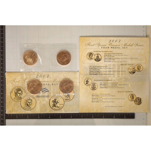 2007 1ST SPOUSE BRONZE 4 MEDAL SET IN ENVELOPE AND
