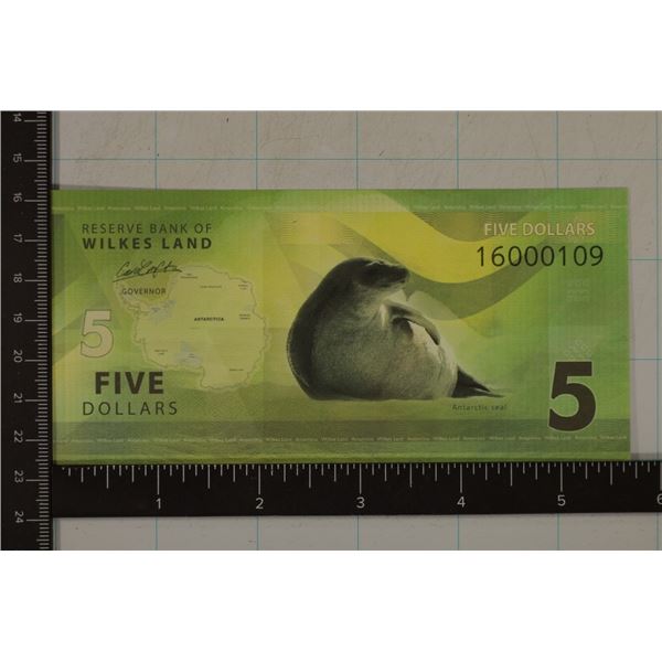 2014 WILKESLAND $5 CRISP UNC COLORIZED BILL
