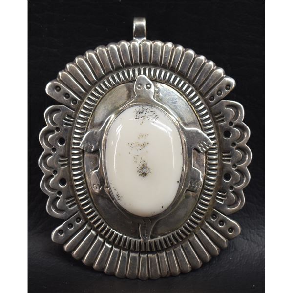 COCHITI PENDANT (CIPPY CRAZYHORSE)