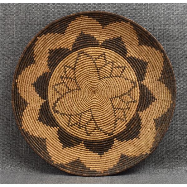 APACHE BASKETRY TRAY
