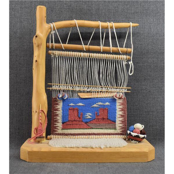 NAVAJO WEAVERS LOOM