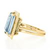 Image 6 : Vintage 14k Gold 4.72 ctw Emerald Cut Aquamarine w/ Textured Frame Solitaire Rin