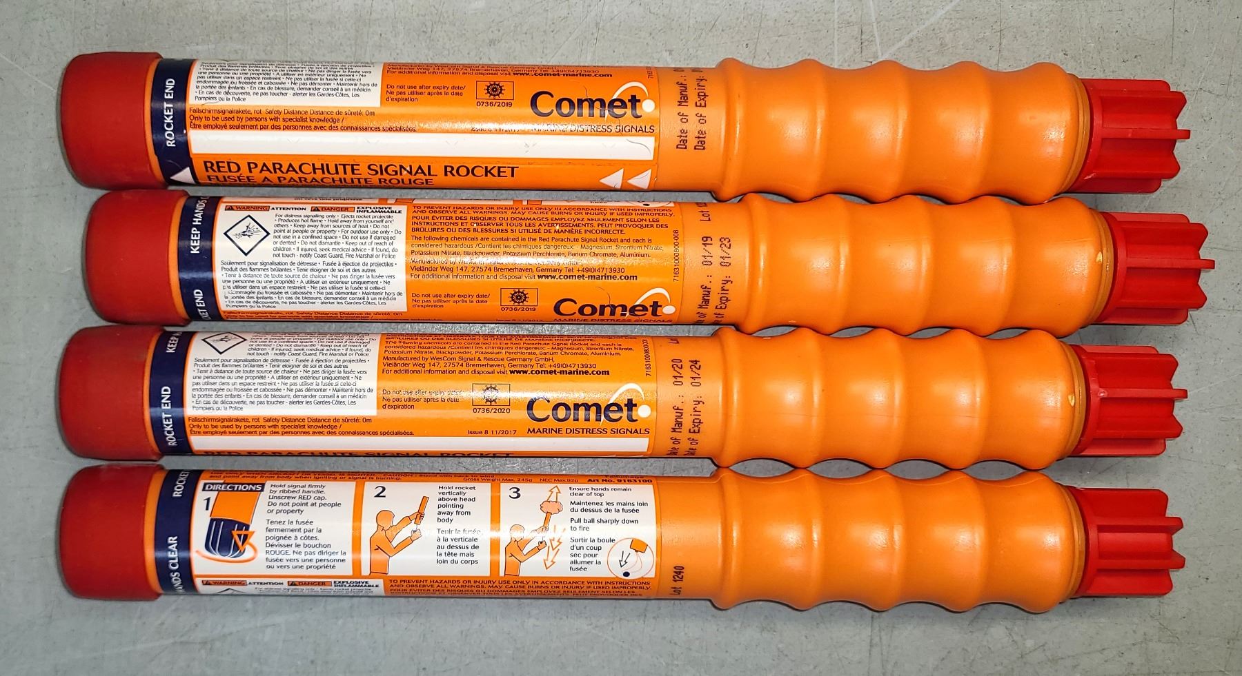 Parasheet Rockets Parachute Aerial Rockets Red - Lot of 4 Flares - Made by Comet in Germany