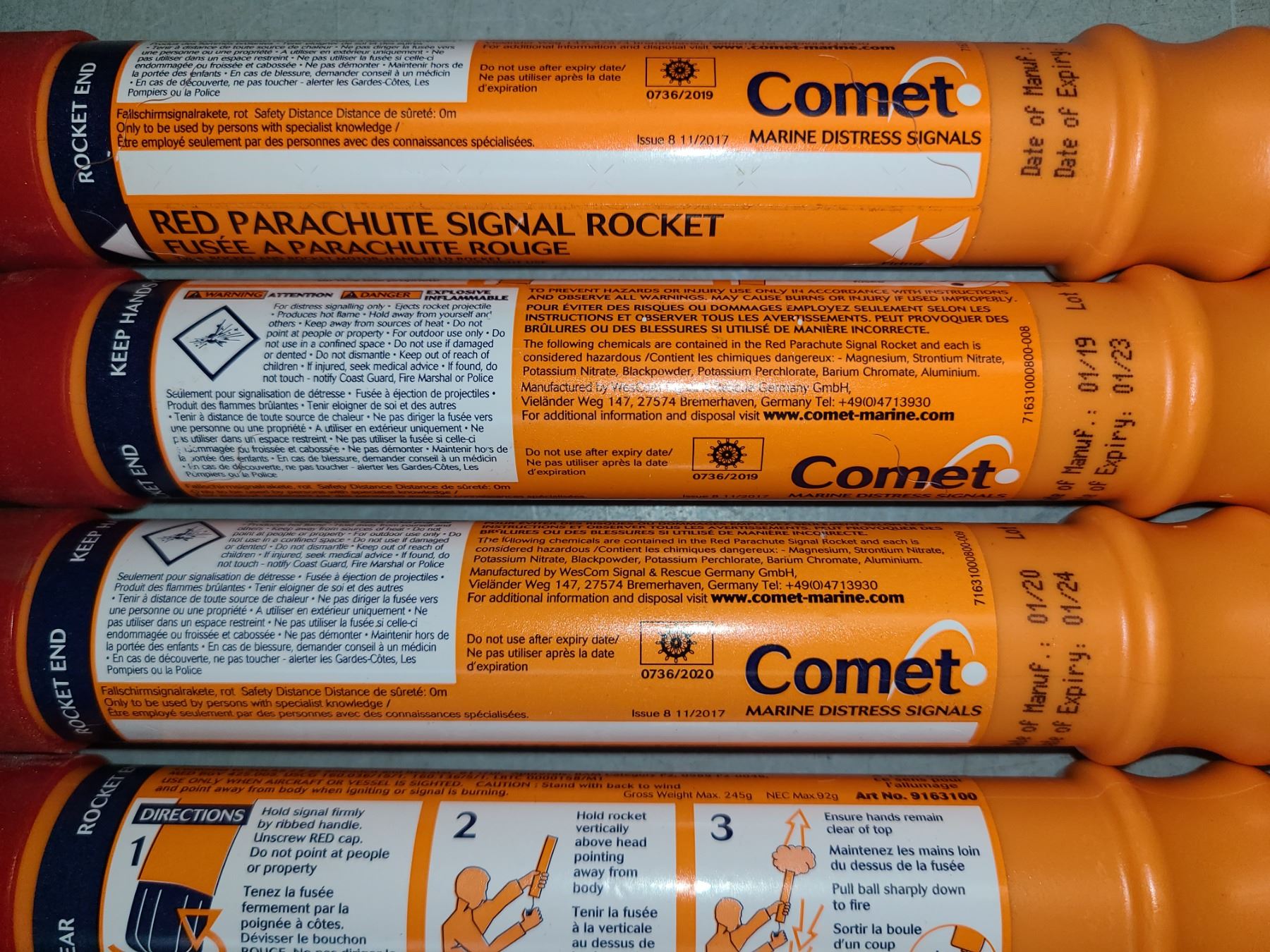 Parasheet Rockets Parachute Aerial Rockets Red - Lot of 4 Flares - Made by Comet in Germany