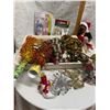 Image 2 : Assorted Christmas decor, ornaments, and a napkin rings