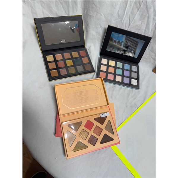 Eyeshadow palettes