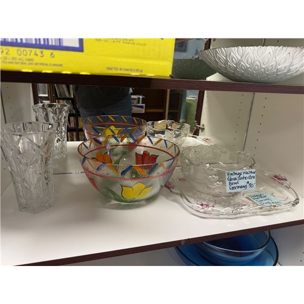 Serving bowls, base and platter