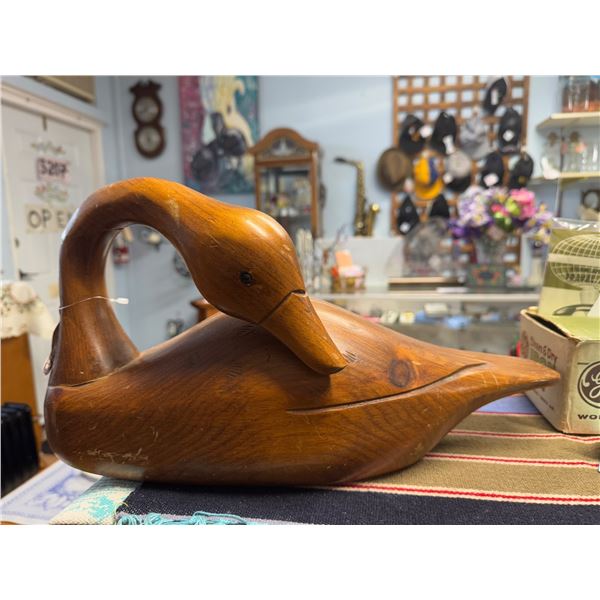 Carved duck