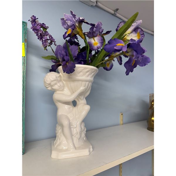 Cherub vase