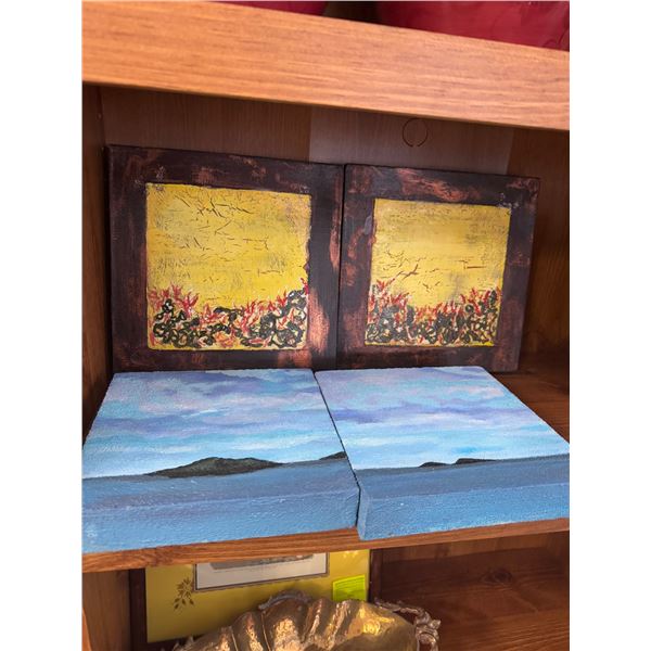 Canvas wall hangings