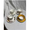 Image 1 : Tea, cups, and saucers