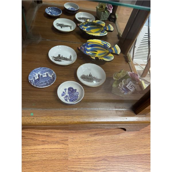 Decor, dishes, and floral decor