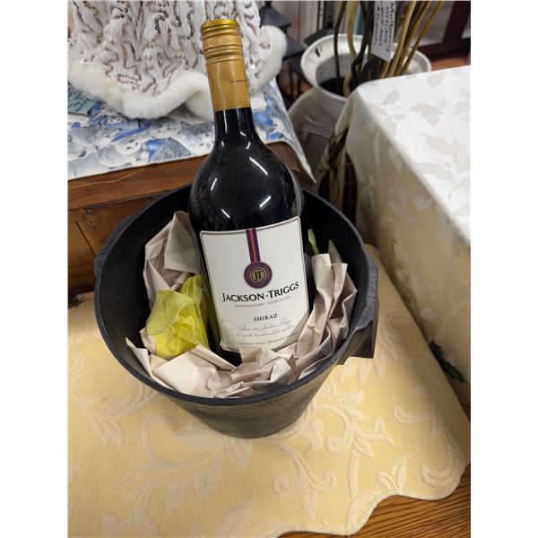 Ice bucket , and Jackson, Triggs Shiraz