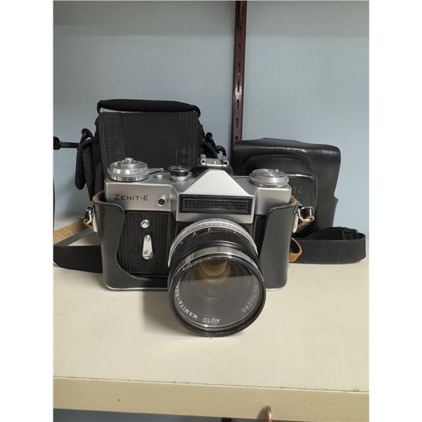 Zenit-E camera with a camera bag
