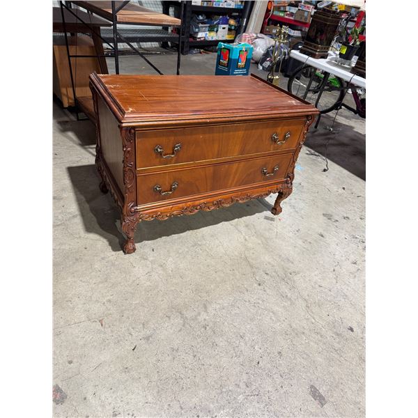 2 drawer stand 39 1/2" x 23 1/2" x 27 1/2" tall