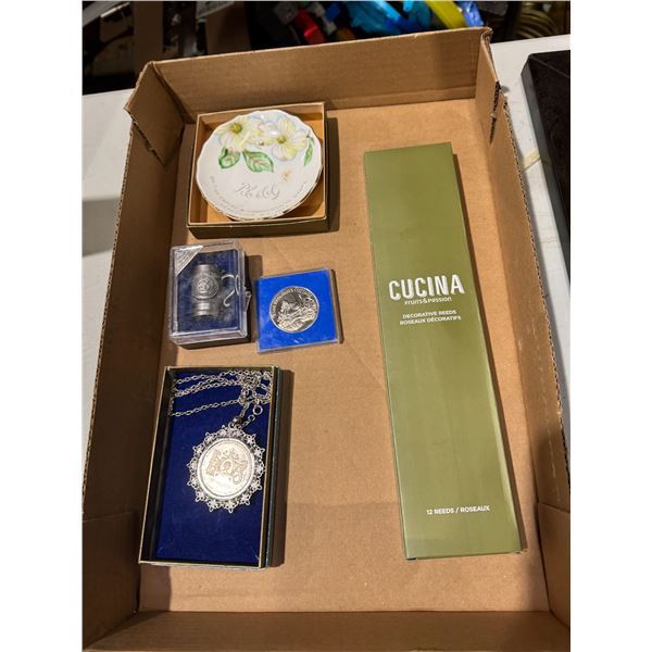 Assorted collectibles