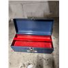 Image 2 : Beach toolbox