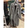 Image 1 : 100% Irish wool size 14 coat