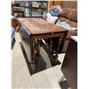 Image 1 : Drop side gate leg Table
