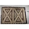Image 2 : Traditional Navajo Rug.