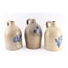 Image 2 : 3 Red Wine Jugs