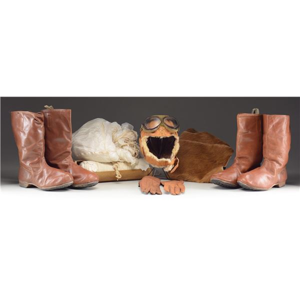 WWII JAPANESE AVIATION RELATED ITEMS.