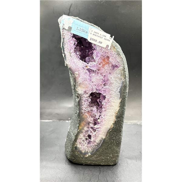 1.15KG 7" AMETHYST GEODE