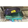Image 2 : PYREX 3-QT CASSEROLE DISH WITH LID & CASE