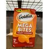 Image 2 : CASE LOT - Pepperidge Farm Goldfish Sharp Cheddar Baked Snack Crackers 12 x 167g