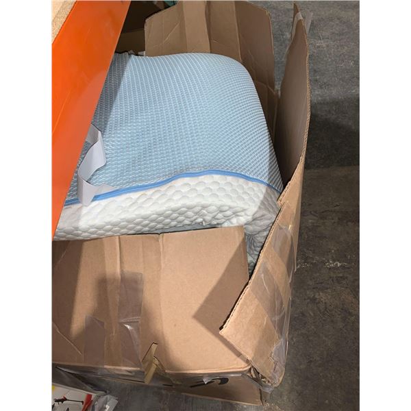 Queen Size 2" Memory Foam Bed Topper with Protective Cover