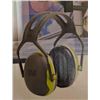 Image 1 : 3M PELTOR X4 Ear Muffs Replacement Cushions and Liners Designed Only for PELTOR X4 Series Over-the-H