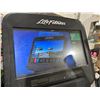 Image 2 : Life Fitness Elliptical