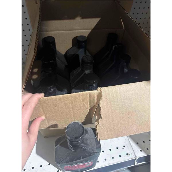 Motomaster Motorcyle Oil SAE 10W-30 (12 x 946ml)