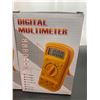 Image 3 : Digital Multimeter - Lot of 2
