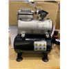 Image 3 : F2C TC-20T 1/5HP Pro Air Compressor