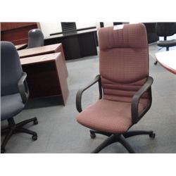 Burgundy Cloth Highback Gaslift Chair