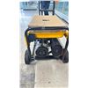 Image 3 : *NEW* DEWALT DXGNR5700 PORTABLE GAS GENERATOR
