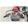 Image 5 : HONDA GAS SELF PROPELLED MOWER WITH REAR BAG