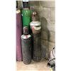 Image 3 : 4 ASSORTED SIZE ACETYLENE TANKS