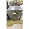 Image 1 : MAYTAG 3000 SERIES FRONTLOAD WASHER