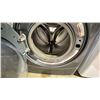 Image 2 : MAYTAG 3000 SERIES FRONTLOAD WASHER