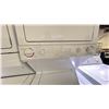 Image 5 : STACKED WASHER & DRYER COMBO