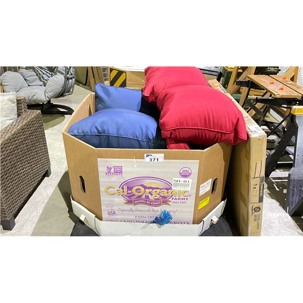 GAYLORD OF ASSORTED PATIO CUSHIONS