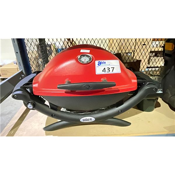 WEBER PORTABLE CAMPING STOVE WITH PROPANE TANK